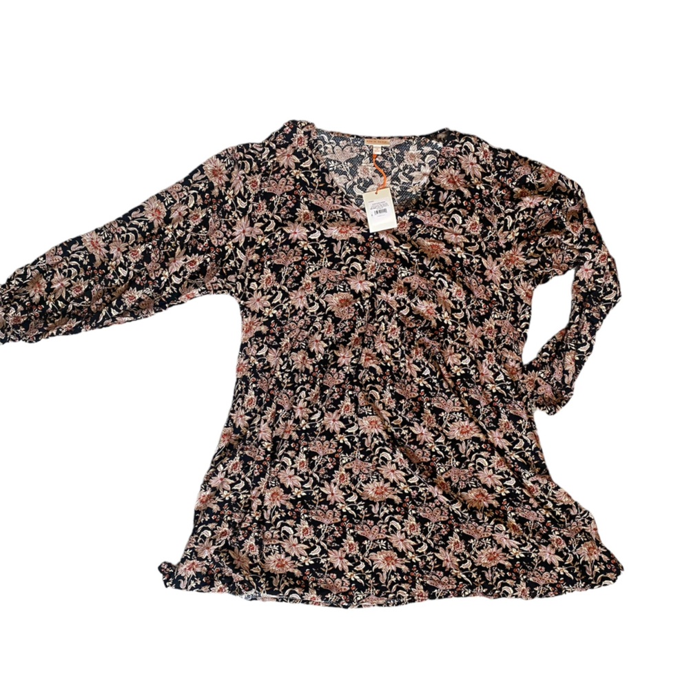 NWT- Knox Rose midi length dress. Black & floral print. Size 3X. 100% rayon.